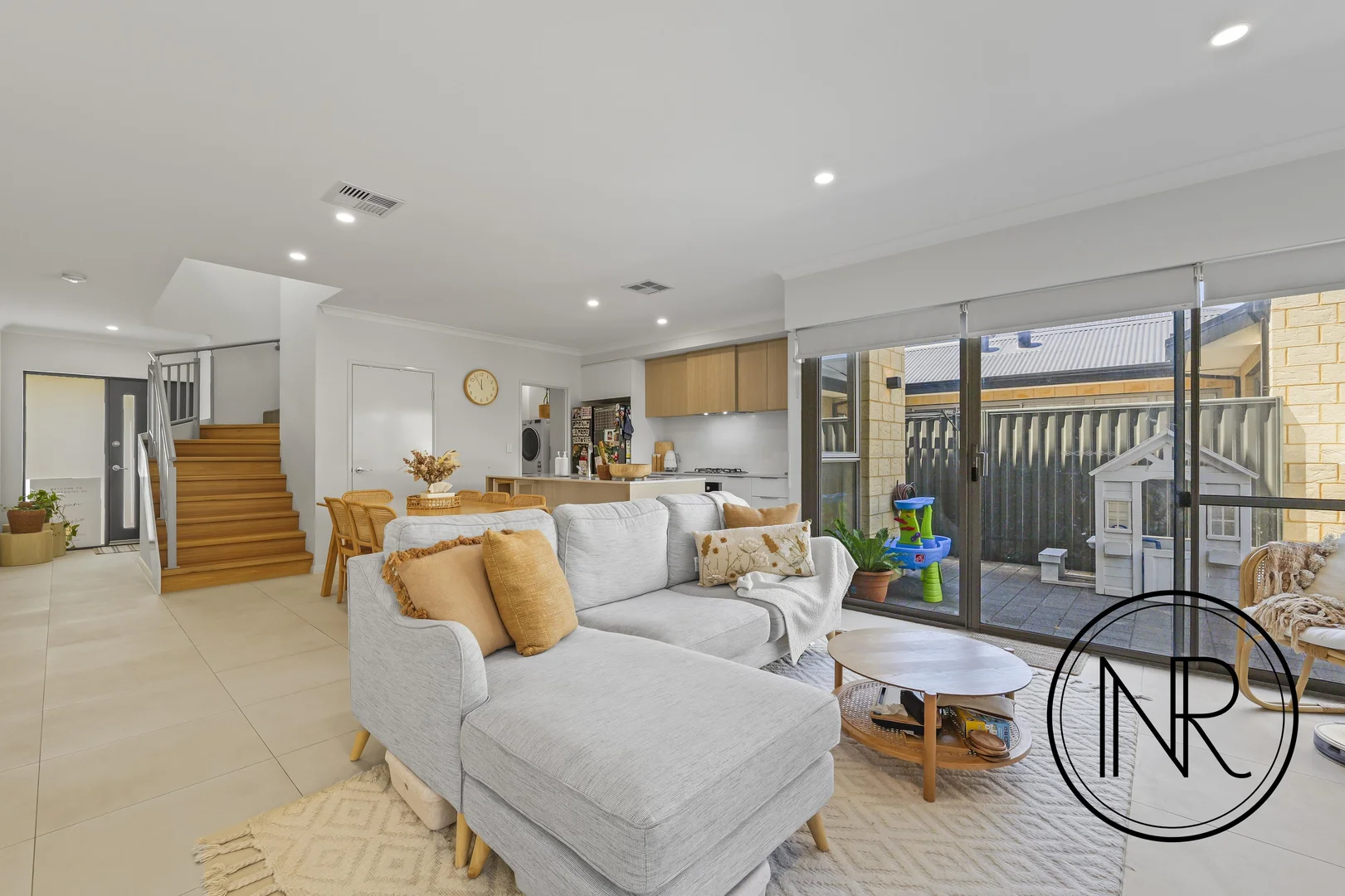 19 Nirvana Way, Willetton WA 6155 photo 4