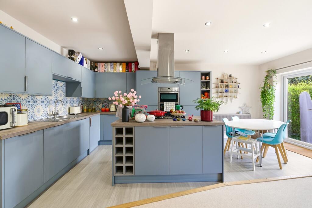Additional image 2 of Aysgarth Road, Redbourn, St. Albans, Hertfordshire, AL3