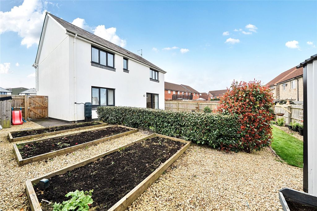 Additional image 20 of 4 bed detached house for saleHarvest Close, Roundswell, Barnstaple, Devon EX31