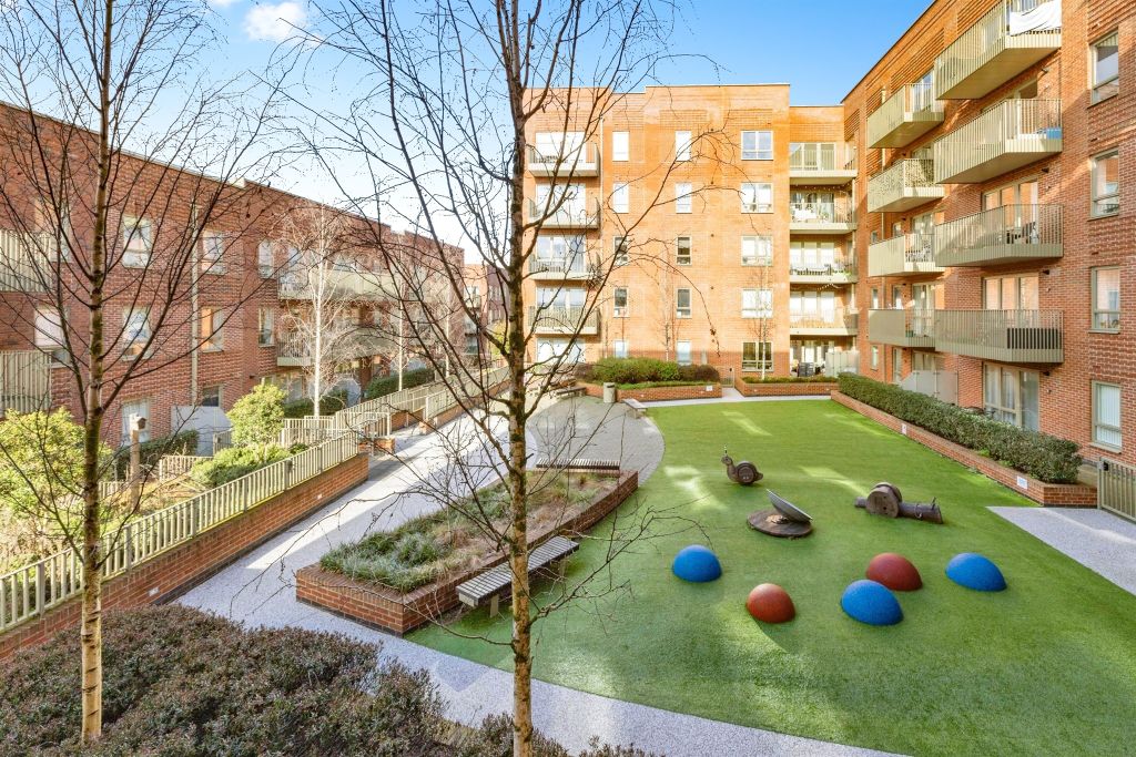 Additional image 3 of 2 bed flat for saleOxhey Drive, Watford WD19