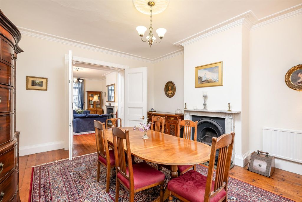Additional image 5 of 8 bed semi-detached house for saleThe Crescent, Bedford MK40