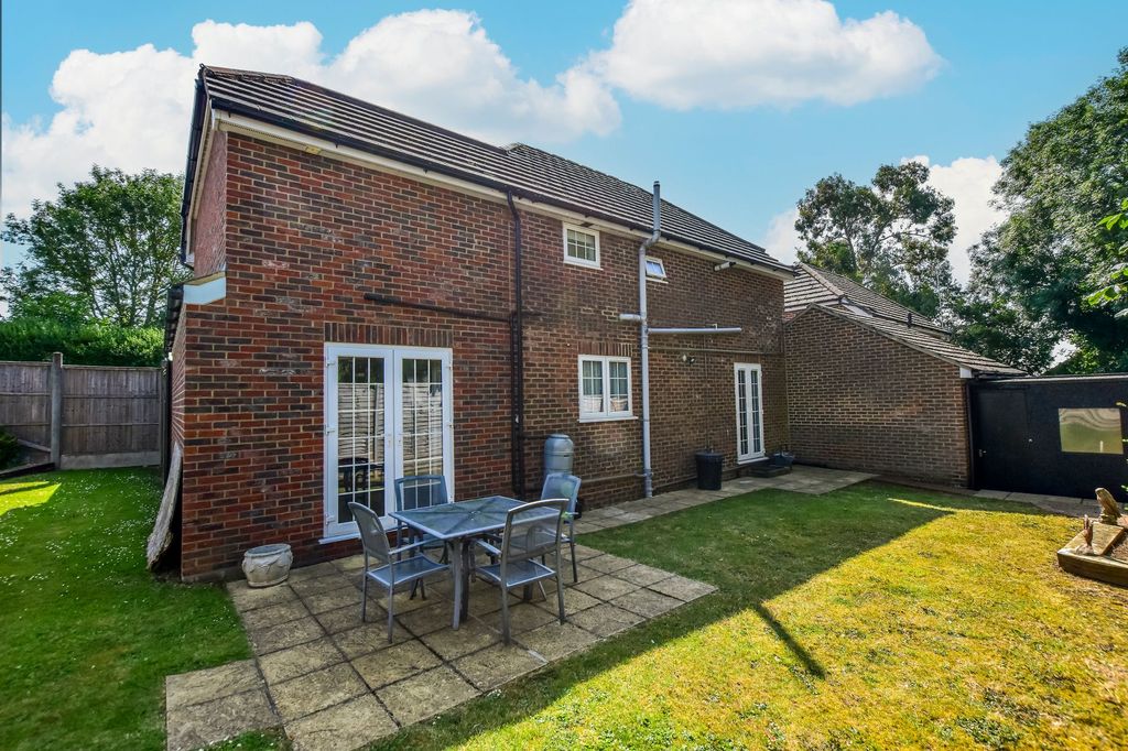 Additional image 18 of 3 bed detached house for saleOak Green, Abbots Langley WD5