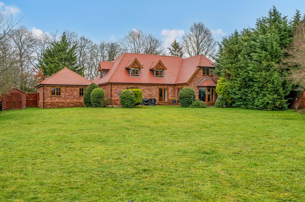 Additional image 16 of 5 bed detached house for saleChurch Lane, Arborfield, Berkshire RG2