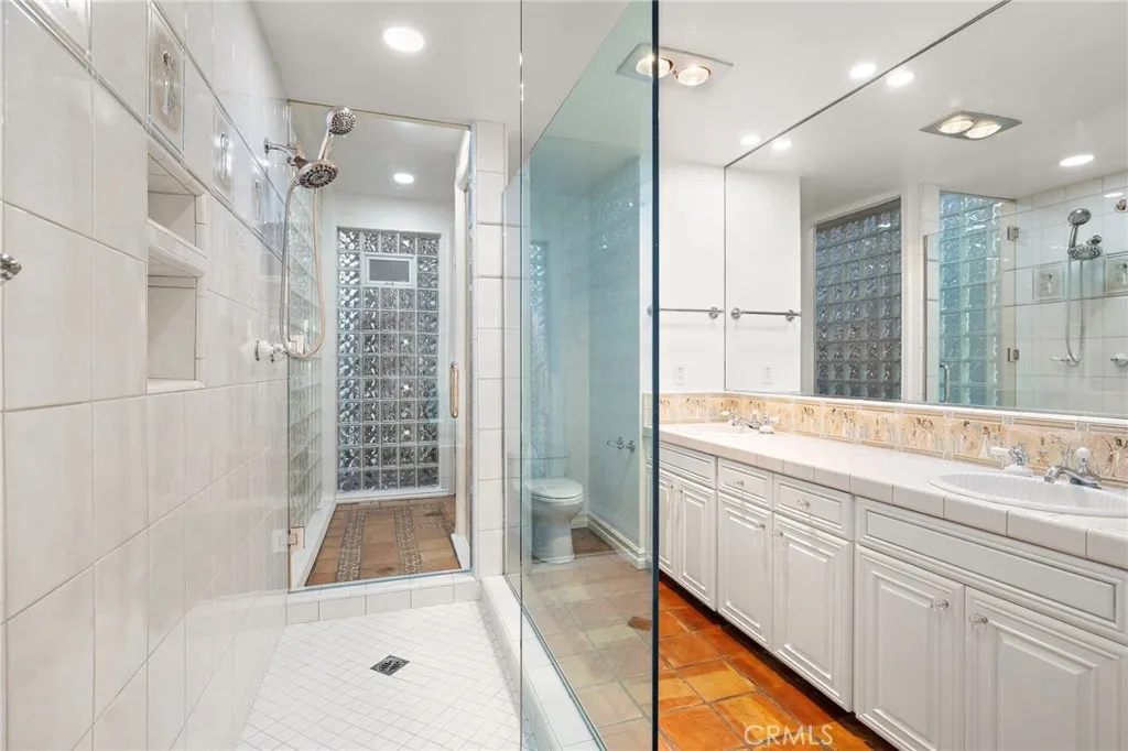 Additional image 27 of 647 Sleepy Hollow Ln, Laguna Beach, CA 92651