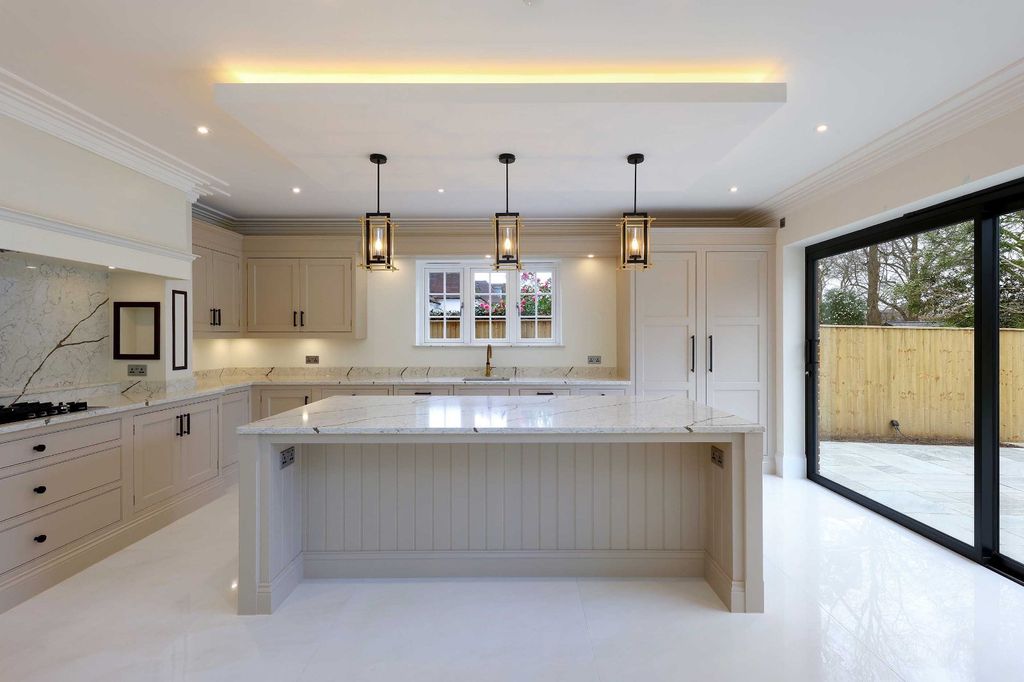 Additional image 4 of 6 bed detached house for saleLedborough Lane, Beaconsfield, Buckinghamshire HP9