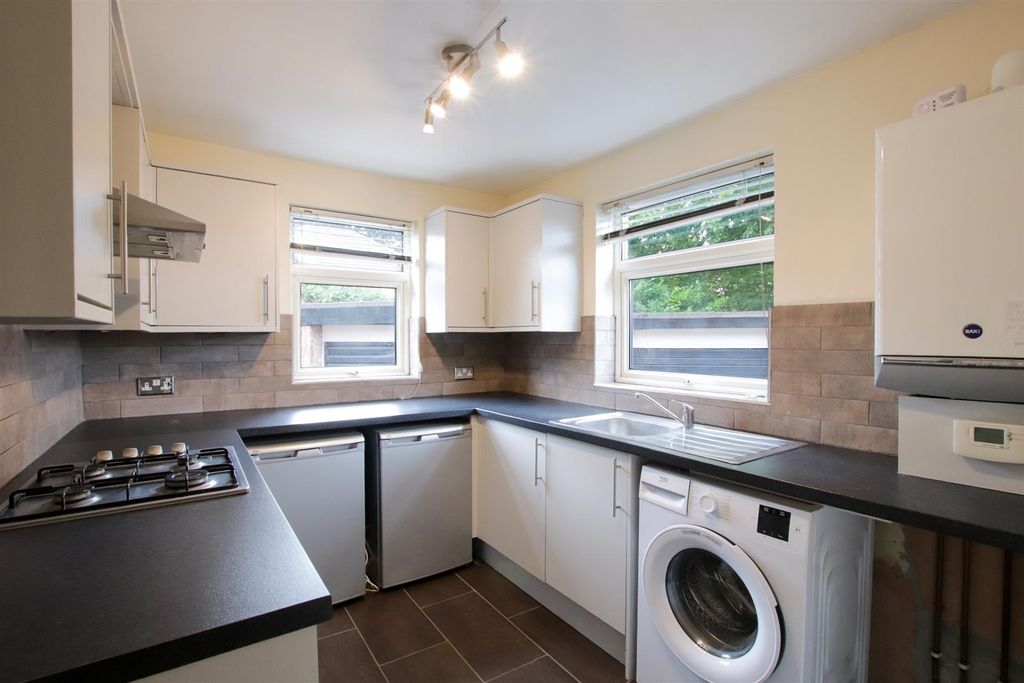 Additional image 5 of 2 bed flat for saleBarrington Road, Altrincham WA14