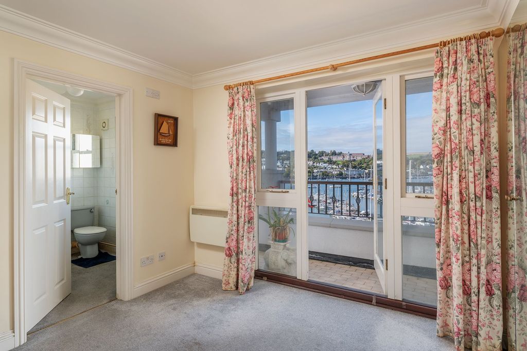 Additional image 8 of 3 bed flat for sale2 Marina View, Kingswear, Devon TQ6
