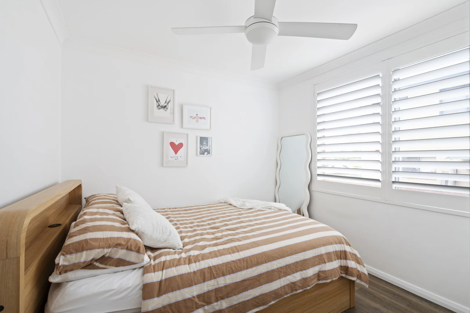 Additional image 3 of 2/16 Wyadra Avenue, Freshwater NSW 2096
