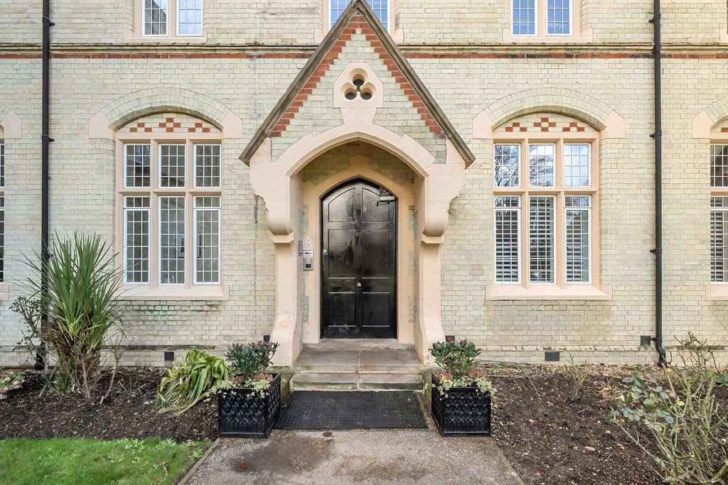 1 bed flat for saleBedford Wing, Kingsley Avenue, Fairfield Park SG5