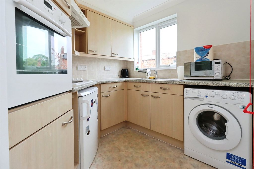 Additional image 3 of 1 bed flat for saleAbraham Court, Oswestry SY11
