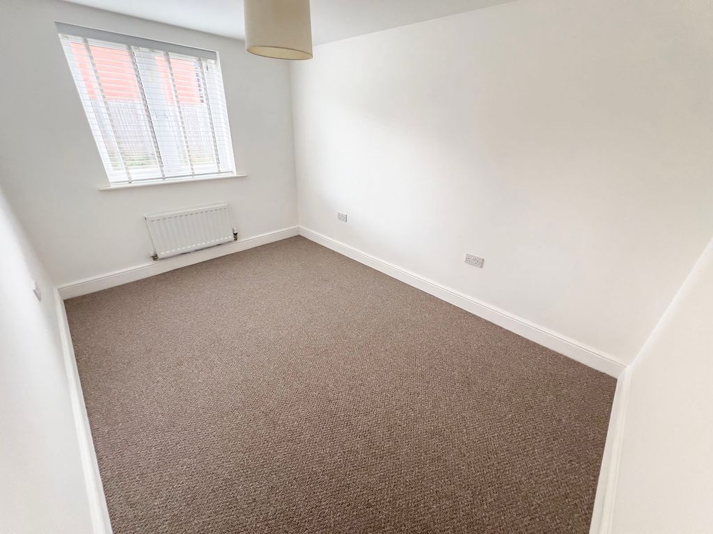 Additional image 5 of 2 bed flat for saleOaktree Close, Sutton In Ashfield NG17