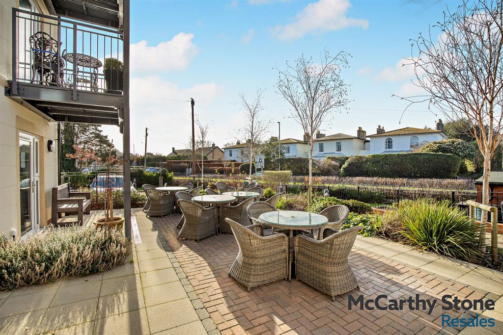 Additional image 15 of 2 bed flat for saleGordon Court, Flood Lane, Bridport DT6