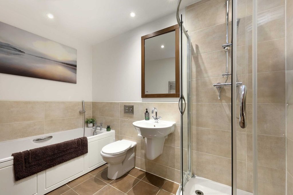 Additional image 7 of 2 bed flat for saleStation Road, Beaconsfield HP9