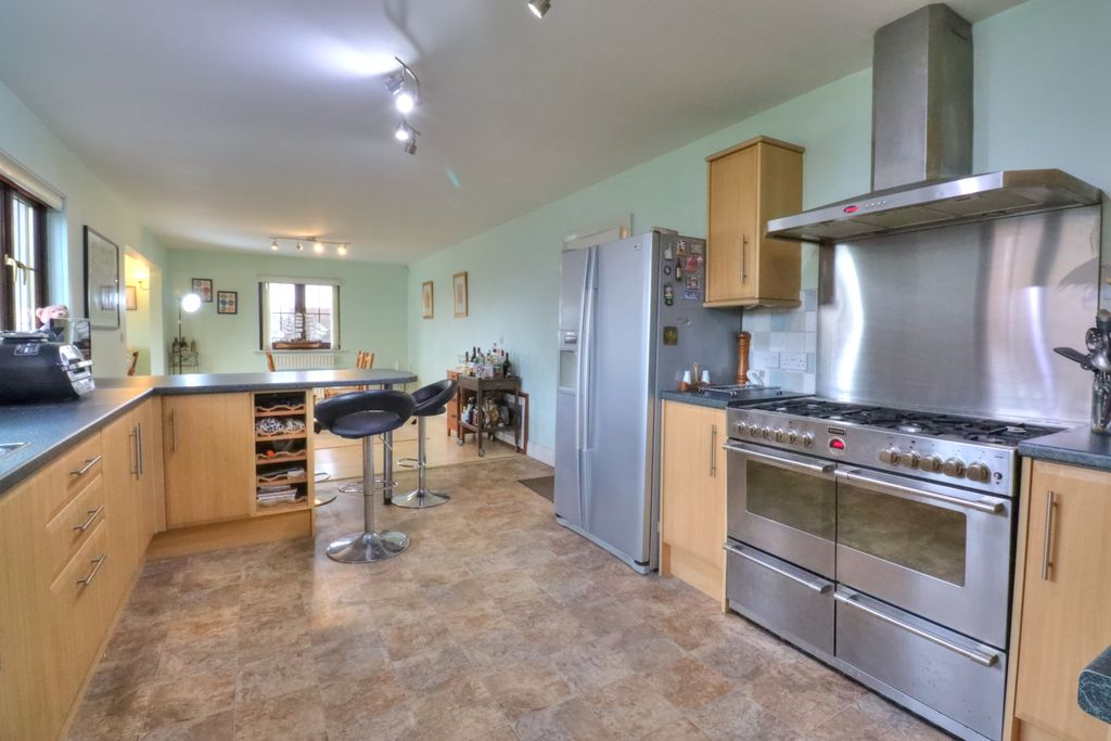 Additional image 2 of 5 bed detached house for saleNorth End, Alnwick NE66