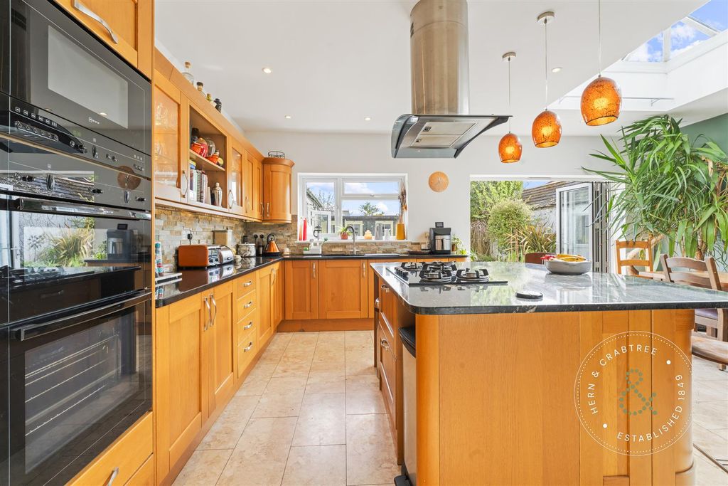 Additional image 23 of 4 bed detached house for salePencisely Crescent, Llandaff, Cardiff CF5