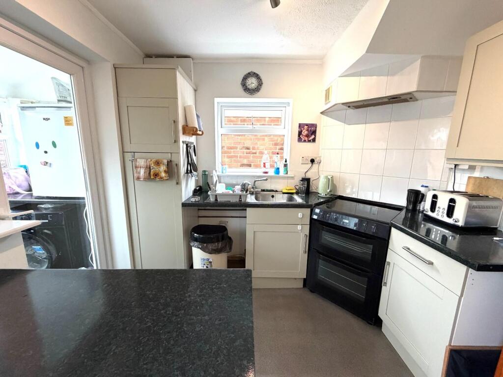 Additional image 4 of Baily Close, Glastonbury