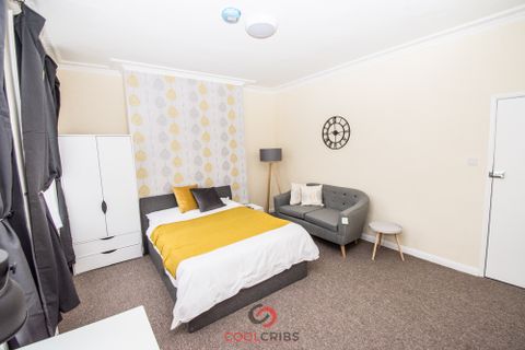 Sale Place, London W2, Room to rent
