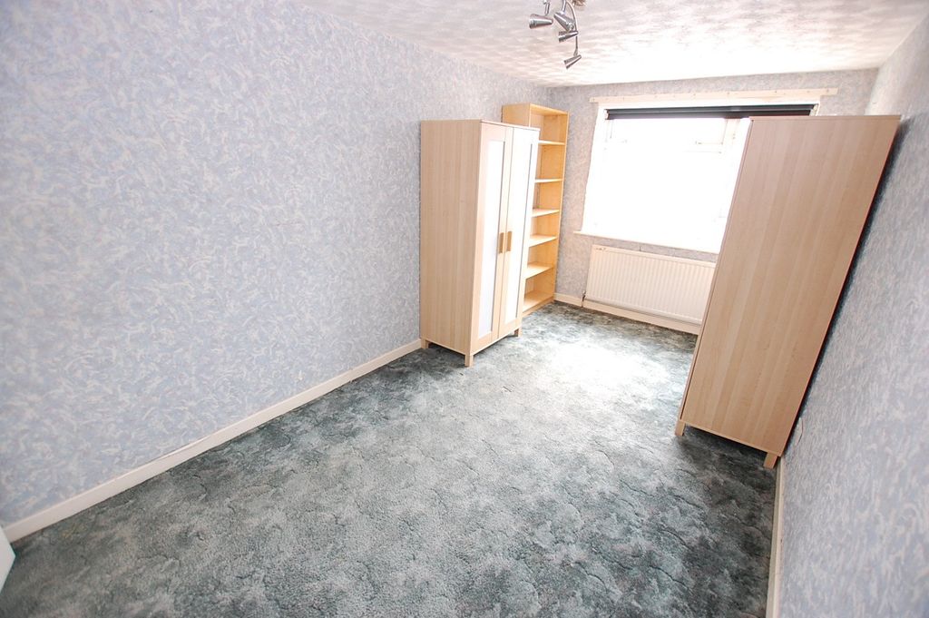 Additional image 9 of 5 bed semi-detached house for saleGlendon Crescent, Ashton-Under-Lyne, Greater Manchester OL6