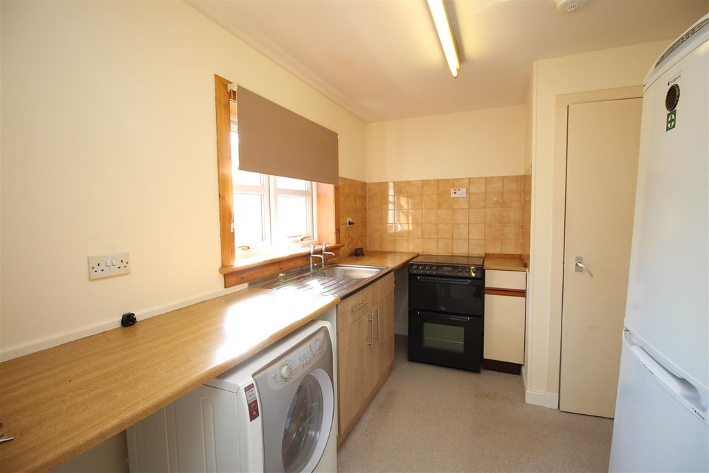 Additional image 8 of 1 bed end terrace house for sale20 Inver Park, Lochinver, Lairg IV27