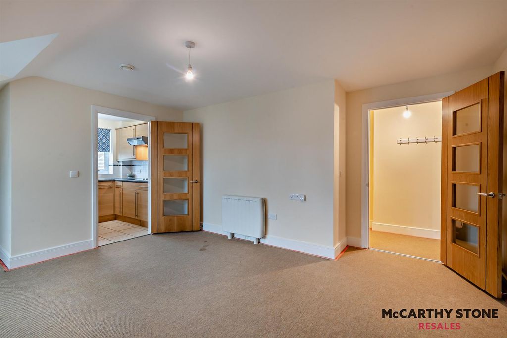 Additional image 5 of 1 bed flat for saleEdwards Court, Queens Road, Attleborough NR17