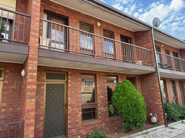 3/23 Empire Street, Footscray VIC 3011