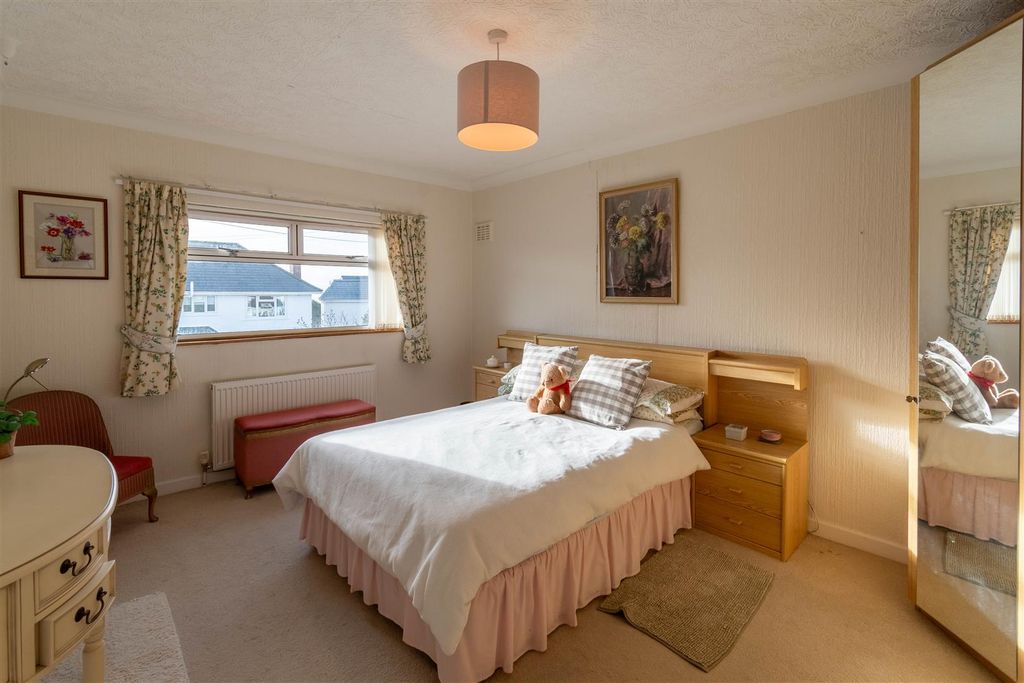 Additional image 10 of 5 bed detached house for saleTrem Y Don, Barry CF62