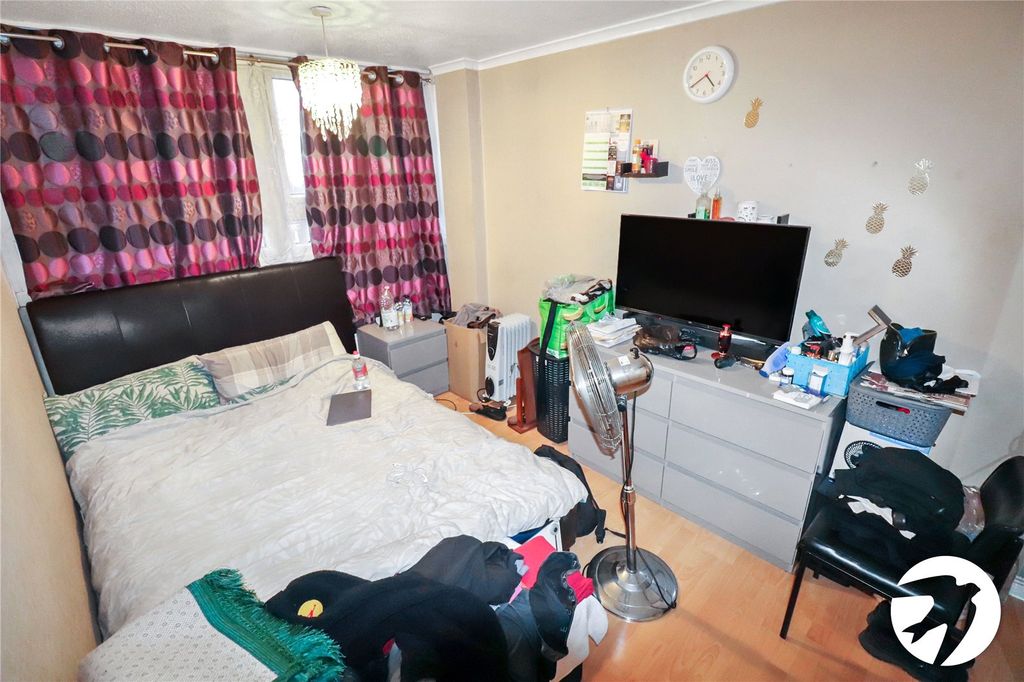 Additional image 9 of 3 bed maisonette for saleDraper Close, Belvedere DA17