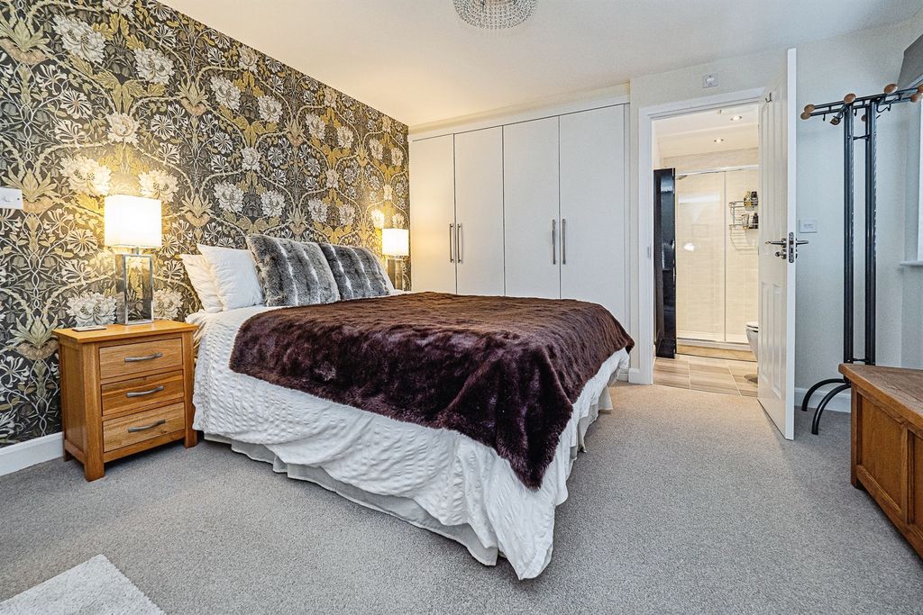 Additional image 9 of 5 bed detached house for saleFoxglove Way, Beverley HU17