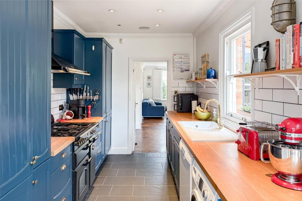 Additional image 19 of Luton Road, Harpenden, Hertfordshire, AL5