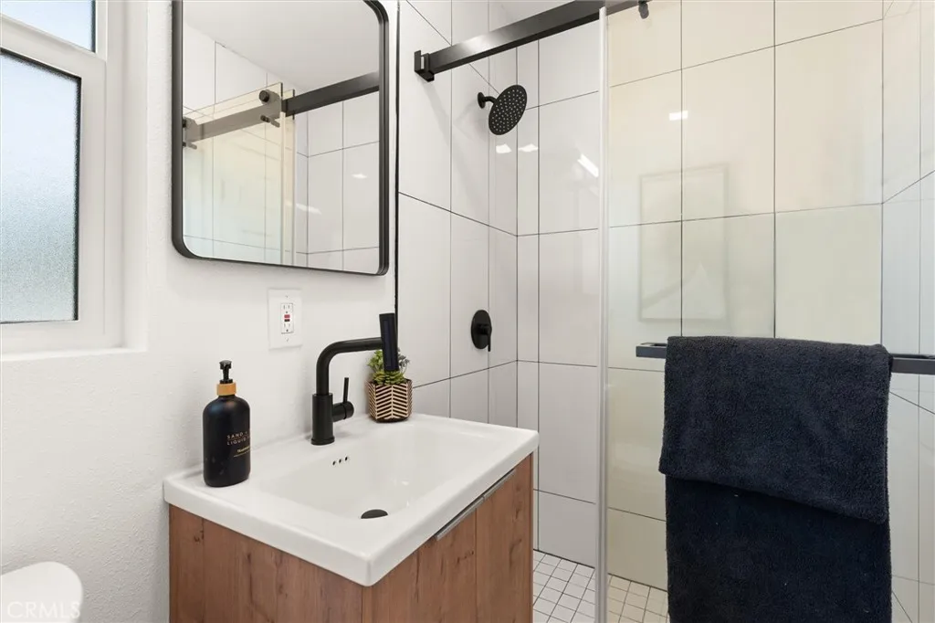 Additional image 30 of 5981 Pickford Street, Los Angeles, CA 90035
