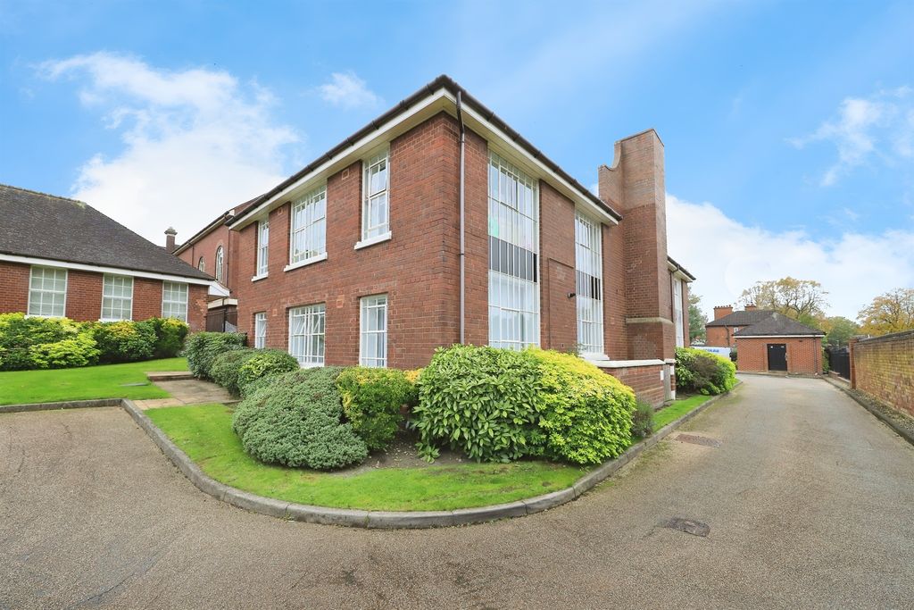 Additional image 2 of 2 bed flat for saleLowbridge Walk, Bilston WV14