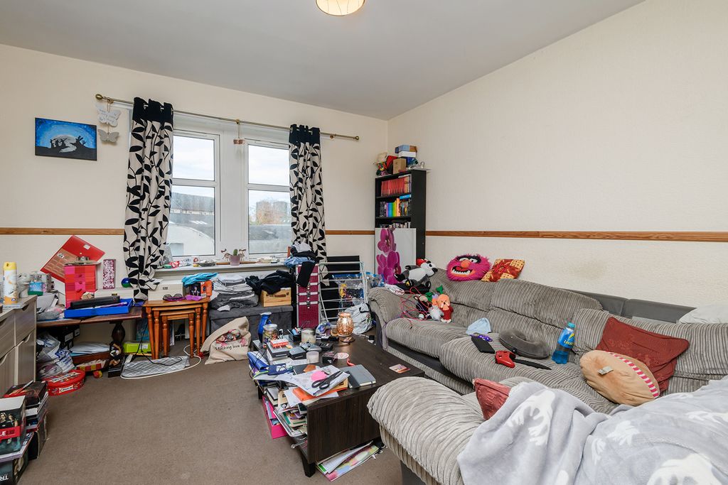 Additional image 2 of 2 bed flat for saleKingsmills, Elgin IV30