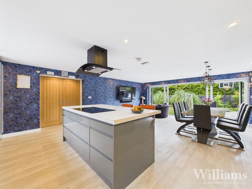 Additional image 3 of 4 bed detached house for saleBridleway, Weston Turville HP22