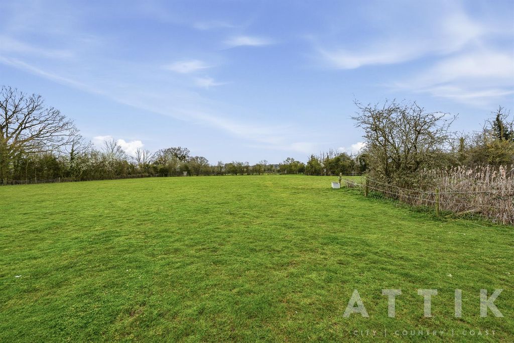 Additional image 98 of 5 bed equestrian for saleBarnaby Green, Wangford, Beccles NR34