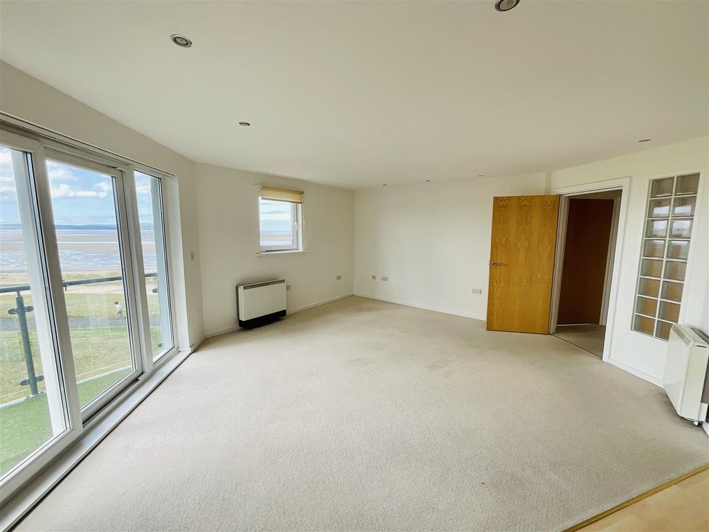Additional image 7 of 2 bed flat for salePentre Doc Y Gogledd, Llanelli SA15