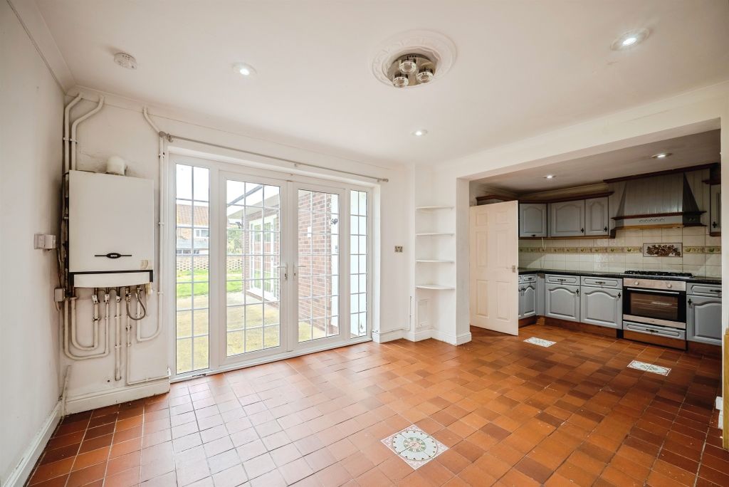 Additional image 14 of 5 bed detached house for saleBudden Crescent, Caldicot NP26