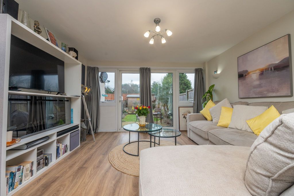 Additional image 4 of 3 bed terraced house for saleHenley Street, Alcester B49