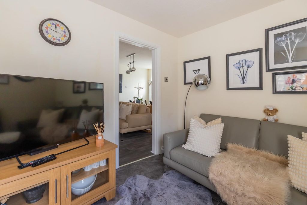 Additional image 7 of 3 bed detached house for saleChamomile Close, Pontprennau, Cardiff CF23