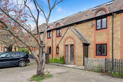 Clifton Place, Rotherhithe SE16