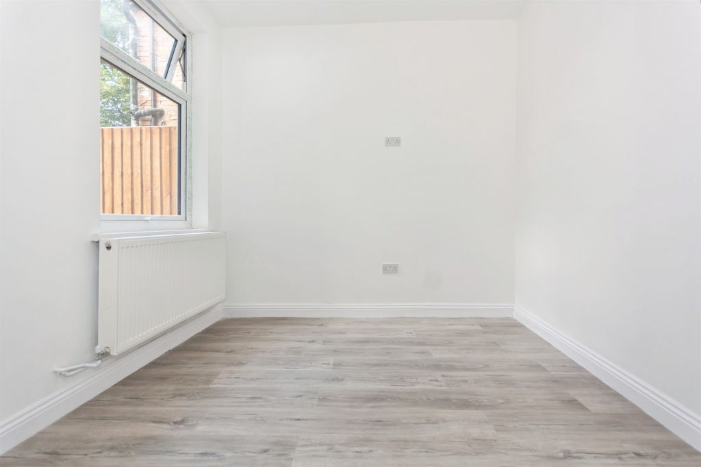 Additional image 3 of 5 bed terraced house for saleLifford Lane, Birmingham B30