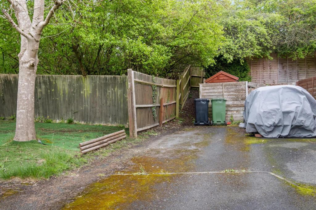 Additional image 18 of Shaftesbury Close, Bromsgrove B60 2RB