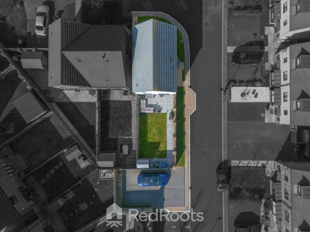 Additional image 2 of 3 bed detached house for saleChester Drive, Doncaster, South Yorkshire DN4