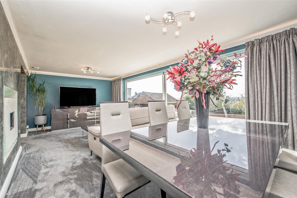 Additional image 8 of 4 bed detached house for saleGreenhill Lane, Wortley, Leeds LS12