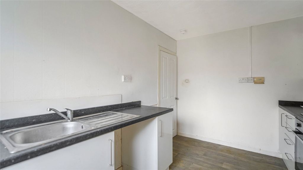 Additional image 7 of 2 bed flat for saleHunter Street, Airdrie, North Lanarkshire ML6