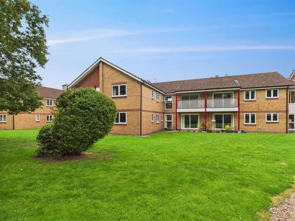 Additional image 2 of 2 bed flat for saleOld Manor Lawns, Long Lane, Beverley HU17