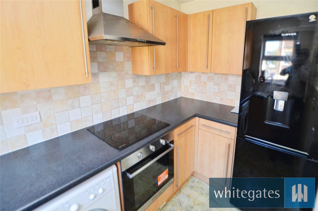 Additional image 5 of 2 bed flat for saleWhitehall Drive, Wortley, Leeds, West Yorkshire LS12