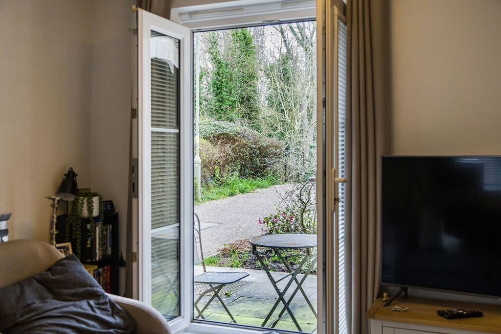 Additional image 11 of 1 bed flat for saleThames View, Abingdon OX14