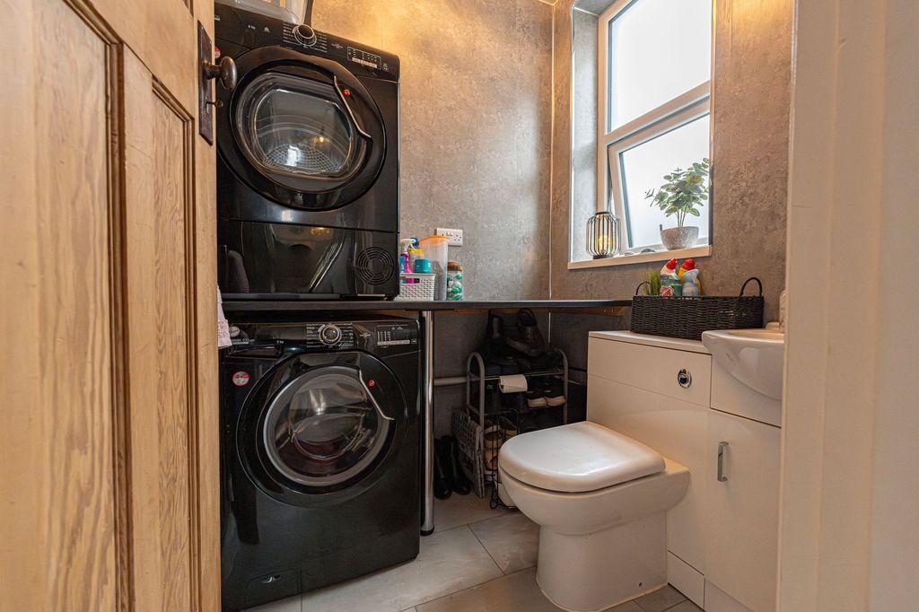 Additional image 16 of 3 bed semi-detached house for saleBrynglas Avenue, Newport NP20