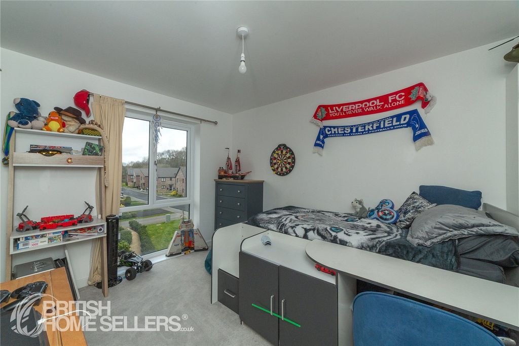 Additional image 19 of 4 bed end terrace house for saleWoodyard Avenue, Chesterfield, Derbyshire S41