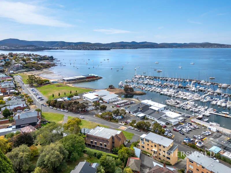Additional image 27 of 3/46 Marieville Esplanade, Sandy Bay TAS 7005